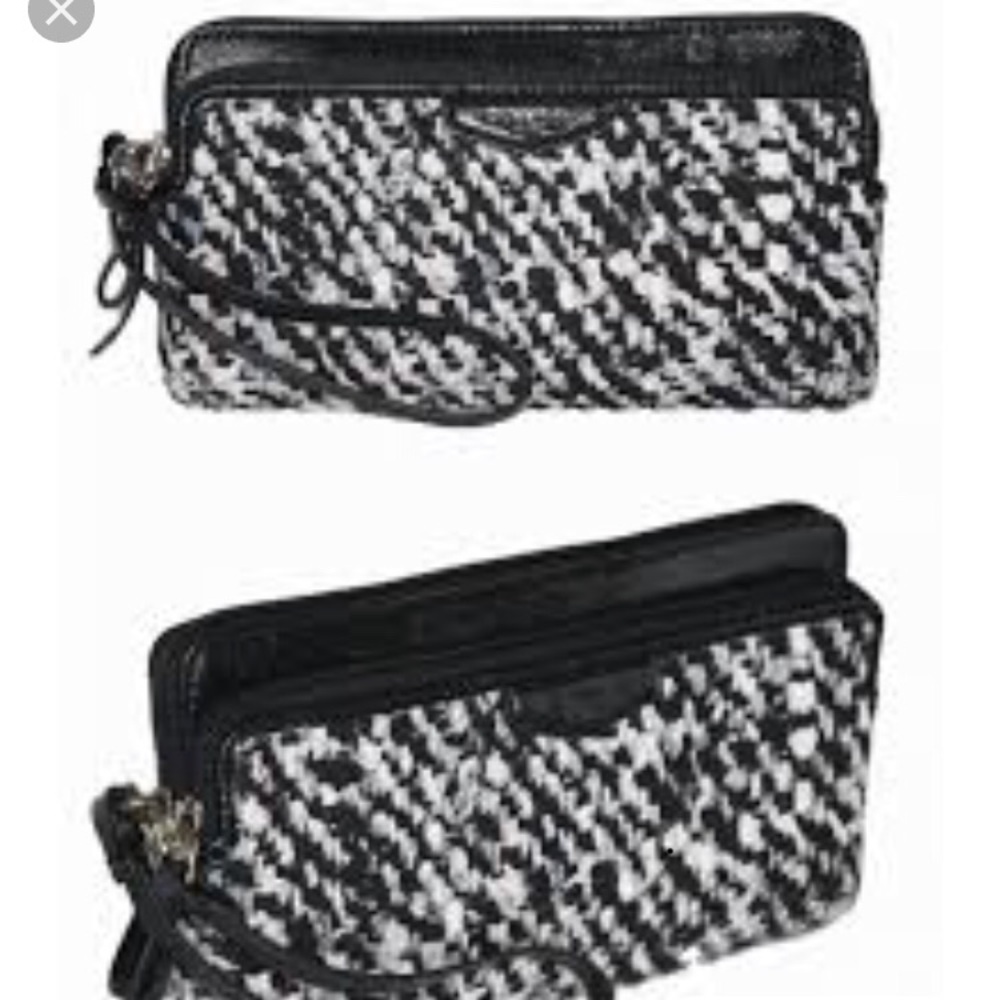 Coach wristlet Brand New
